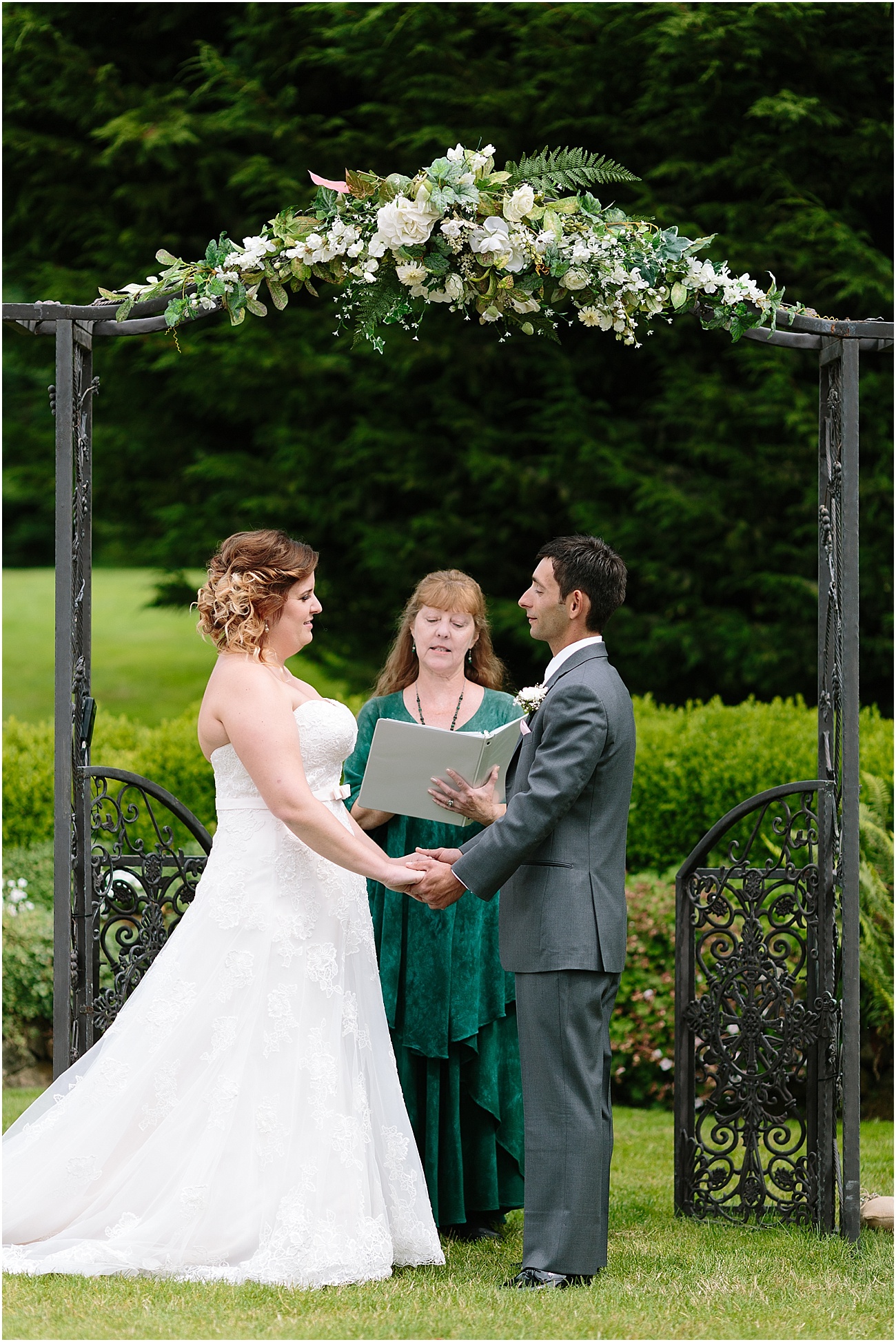 Tauzin_Wedding_Tazer_Valley_Farm_Stanwood_Washington__0042