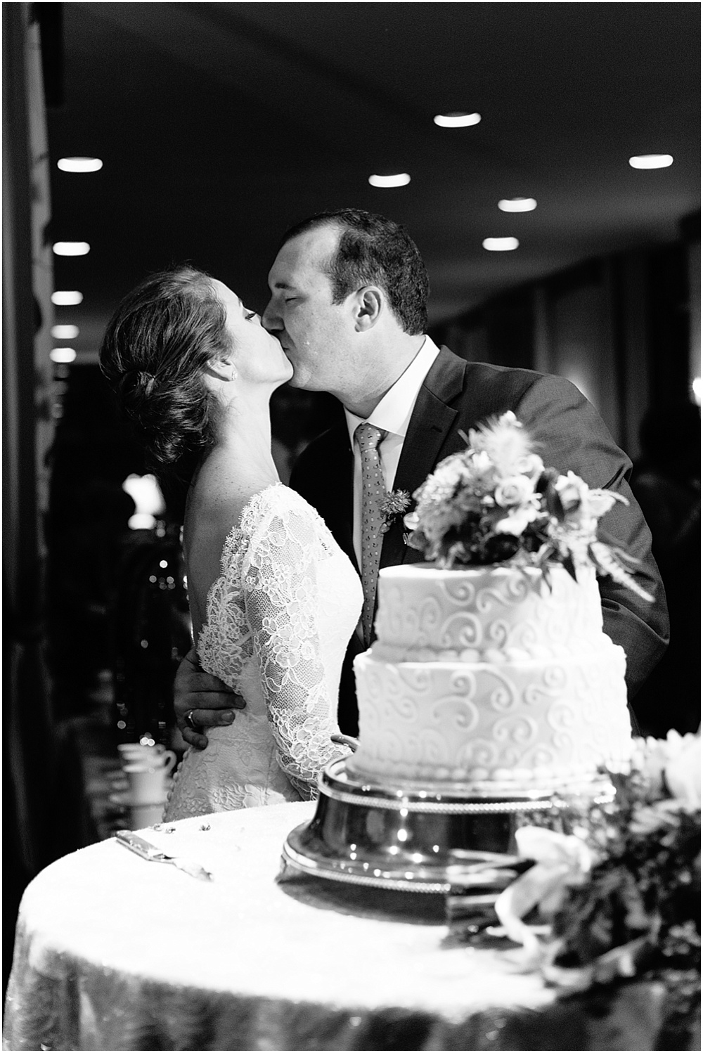 Vane_Baltimore_Country_Club_Wedding_Baltimore_Wedding_Photographer_0197