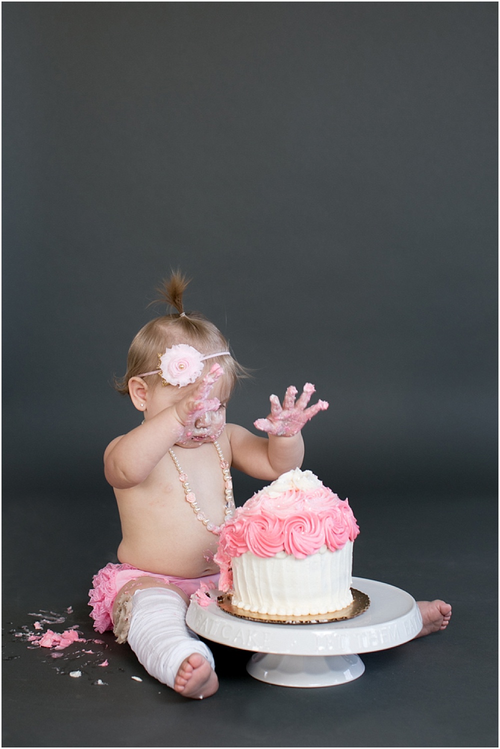 Maryland_family_Photographer_Aubree_Cake_Smash_first_Birthday_0030