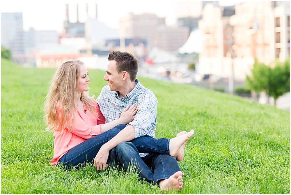 Amy_Alex_Federal_Hill_Engagement_Baltimore_Wedding_Photographer_0023