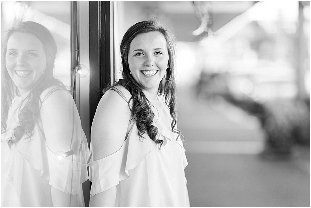 jessica_senior_portraits_downtown_poulsbo_pacific_northwest_photographer_0017