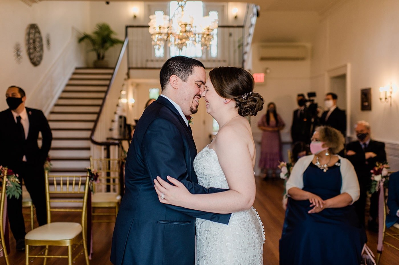 Fall wedding portraits at the Rust Manor House